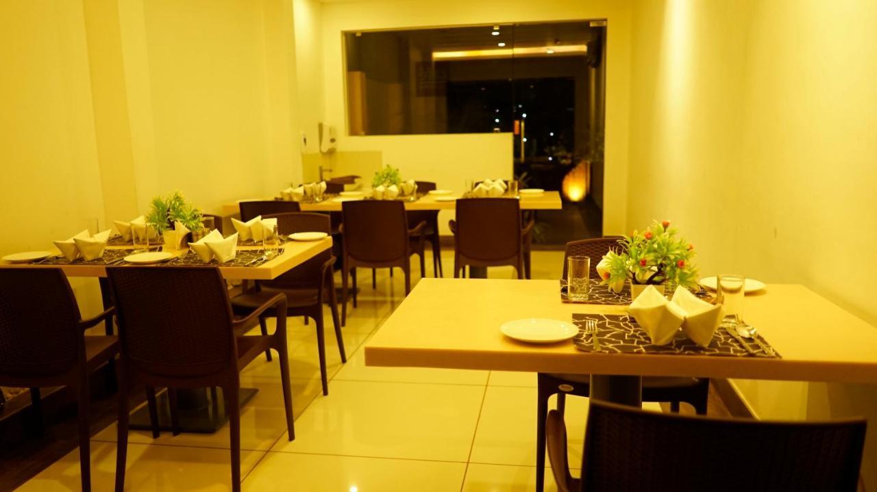 Silver Storm Resort Athirappilly Exterior foto